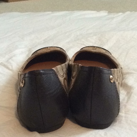 Coach Shoes - Picture 3 of 7